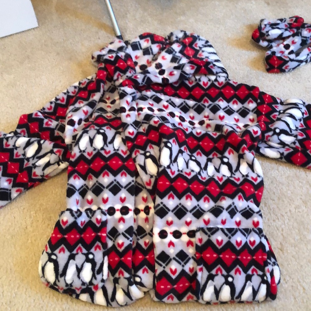 Vera Bradley Playful penguins robe NWT